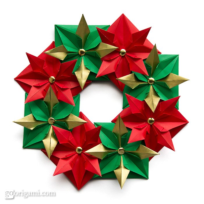 Origami Christmas Wreath